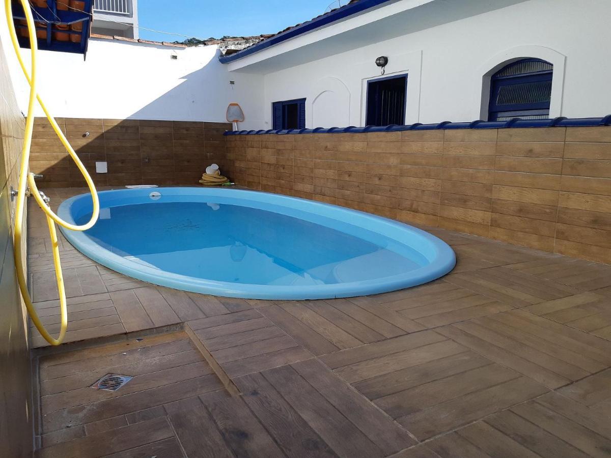 הוילה אובטובה 0005.04 - Maranduba - Casa - 3 Dorm - 14 Pess - 3 Quadras Do Mar - Piscina Coletiva - Wifi - Ar Condicionado מראה חיצוני תמונה