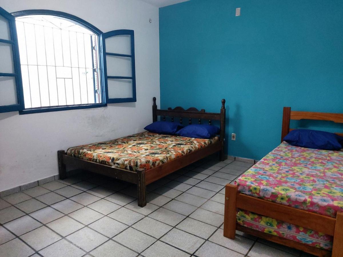 הוילה אובטובה 0005.04 - Maranduba - Casa - 3 Dorm - 14 Pess - 3 Quadras Do Mar - Piscina Coletiva - Wifi - Ar Condicionado מראה חיצוני תמונה