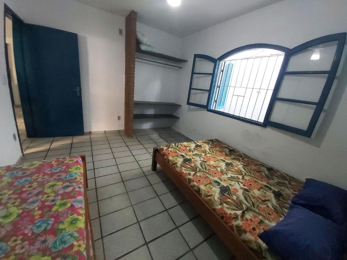 הוילה אובטובה 0005.04 - Maranduba - Casa - 3 Dorm - 14 Pess - 3 Quadras Do Mar - Piscina Coletiva - Wifi - Ar Condicionado מראה חיצוני תמונה