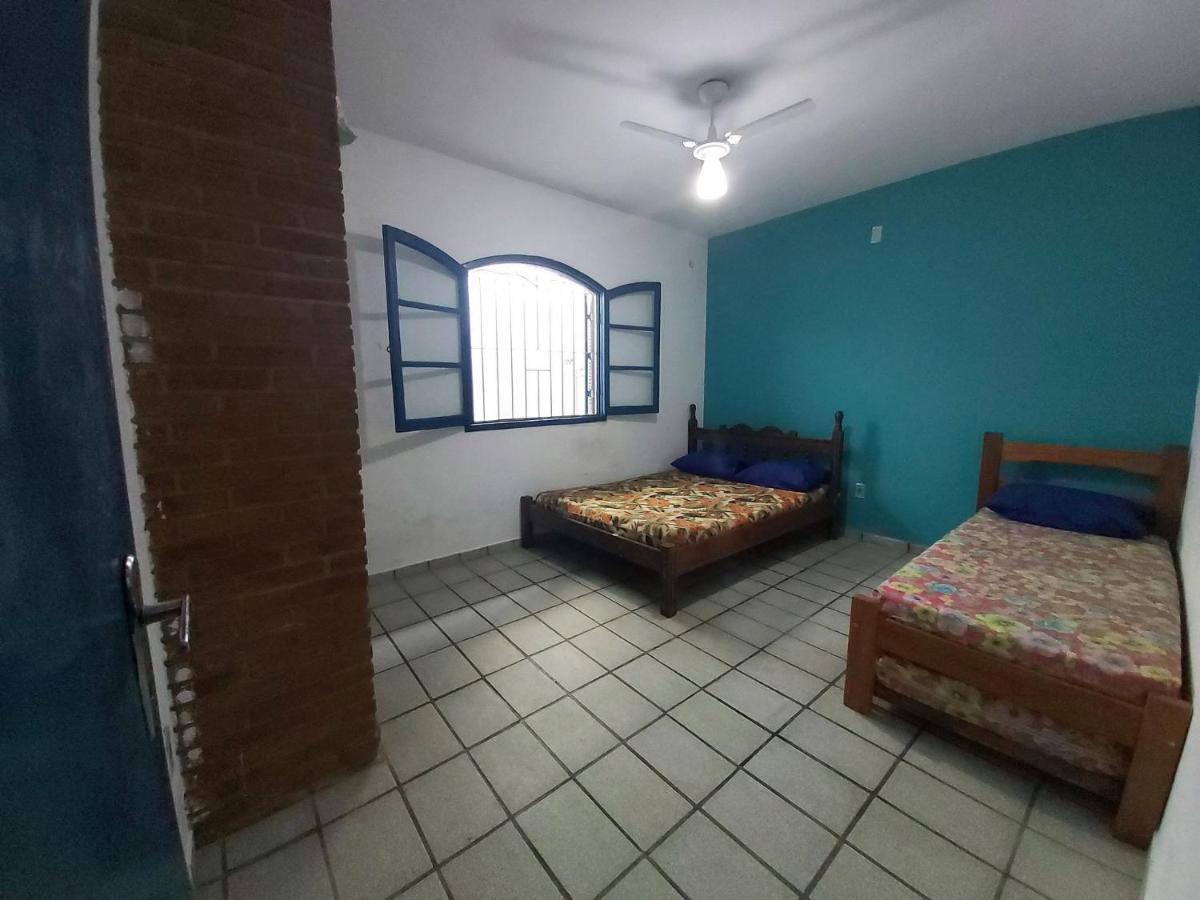 הוילה אובטובה 0005.04 - Maranduba - Casa - 3 Dorm - 14 Pess - 3 Quadras Do Mar - Piscina Coletiva - Wifi - Ar Condicionado מראה חיצוני תמונה
